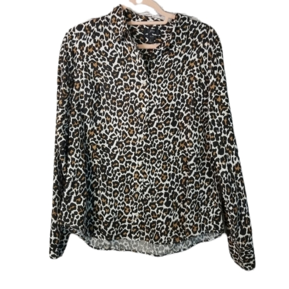 J Crew animal print linen blend slim button up shirt - Picture 2 of 9